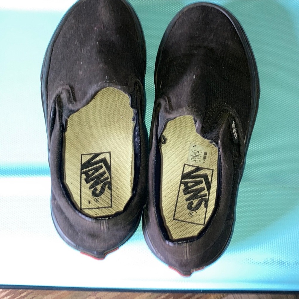 Black vans
